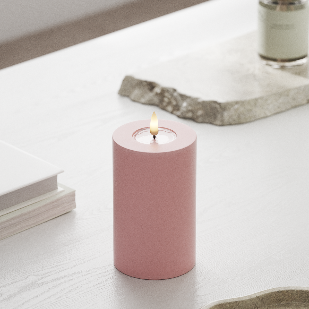 deluxe-homeart-blockkerzen-led-kerze-7-5x12-5cm-hellrosa-real-flame image 3