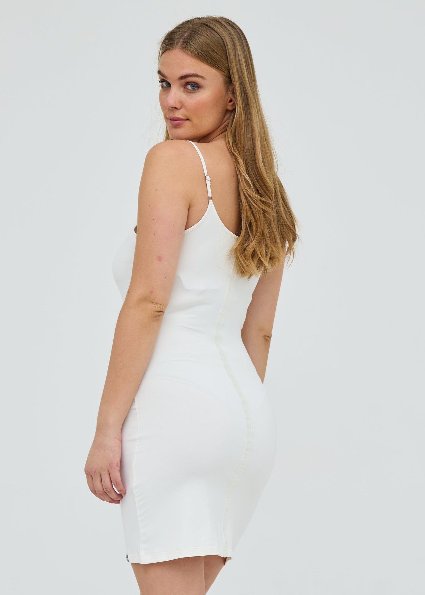 n-denmark-cape-tr-gerkleid-offwhite-elastisch image 3
