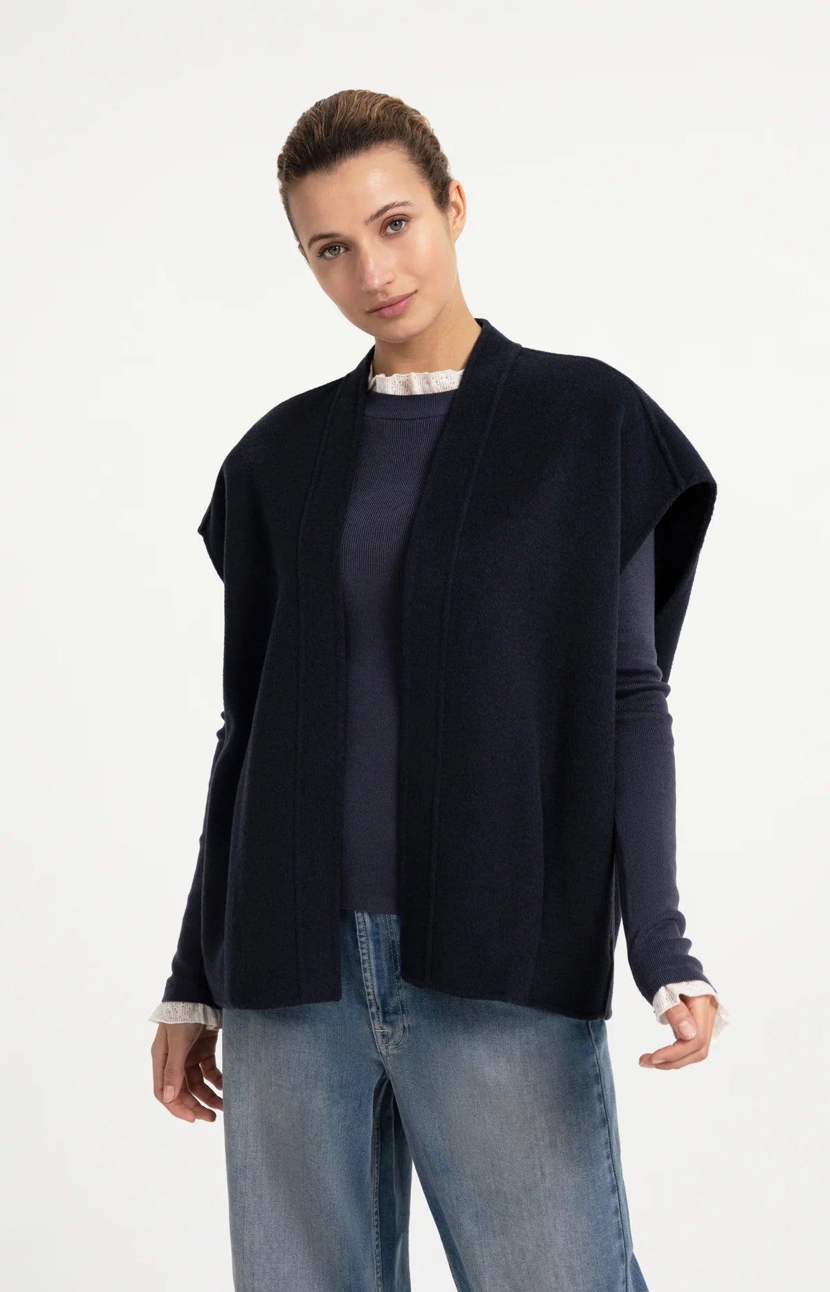 ein-st-ck-vom-gl-ck-yaya-wollweste-dunkelgrau-melange-oversize image 3