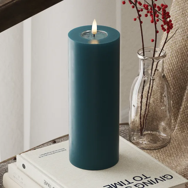 deluxe-homeart-blockkerzen-led-kerze-7-5x20-cm-petrol-real-flame image 1