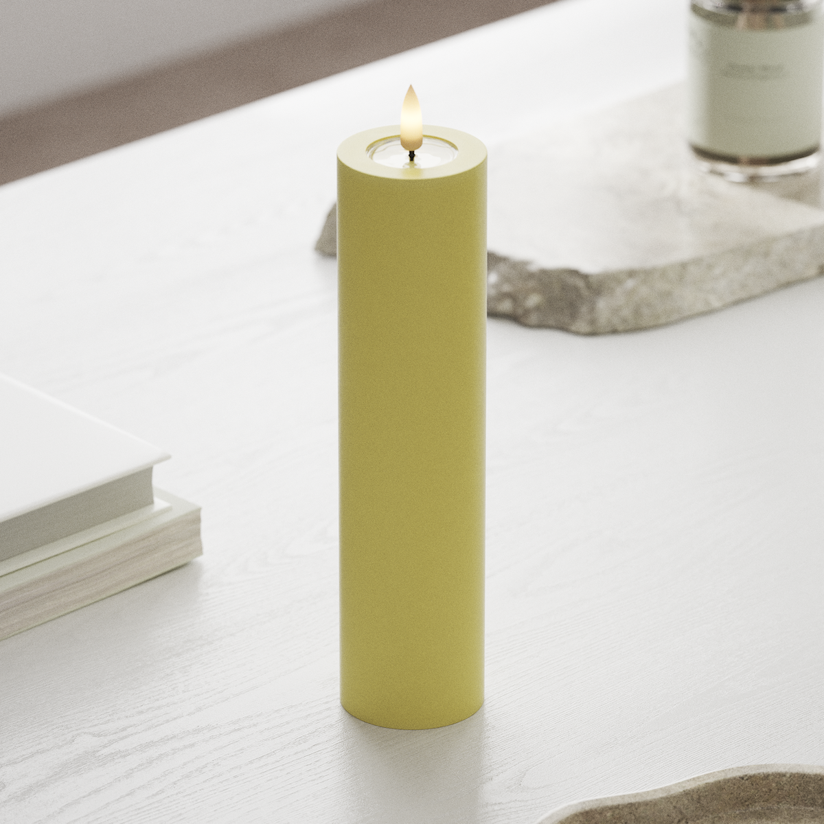 deluxe-homeart-blockkerzen-led-blockkerze-hellgelb-5-x-20-cm image 3