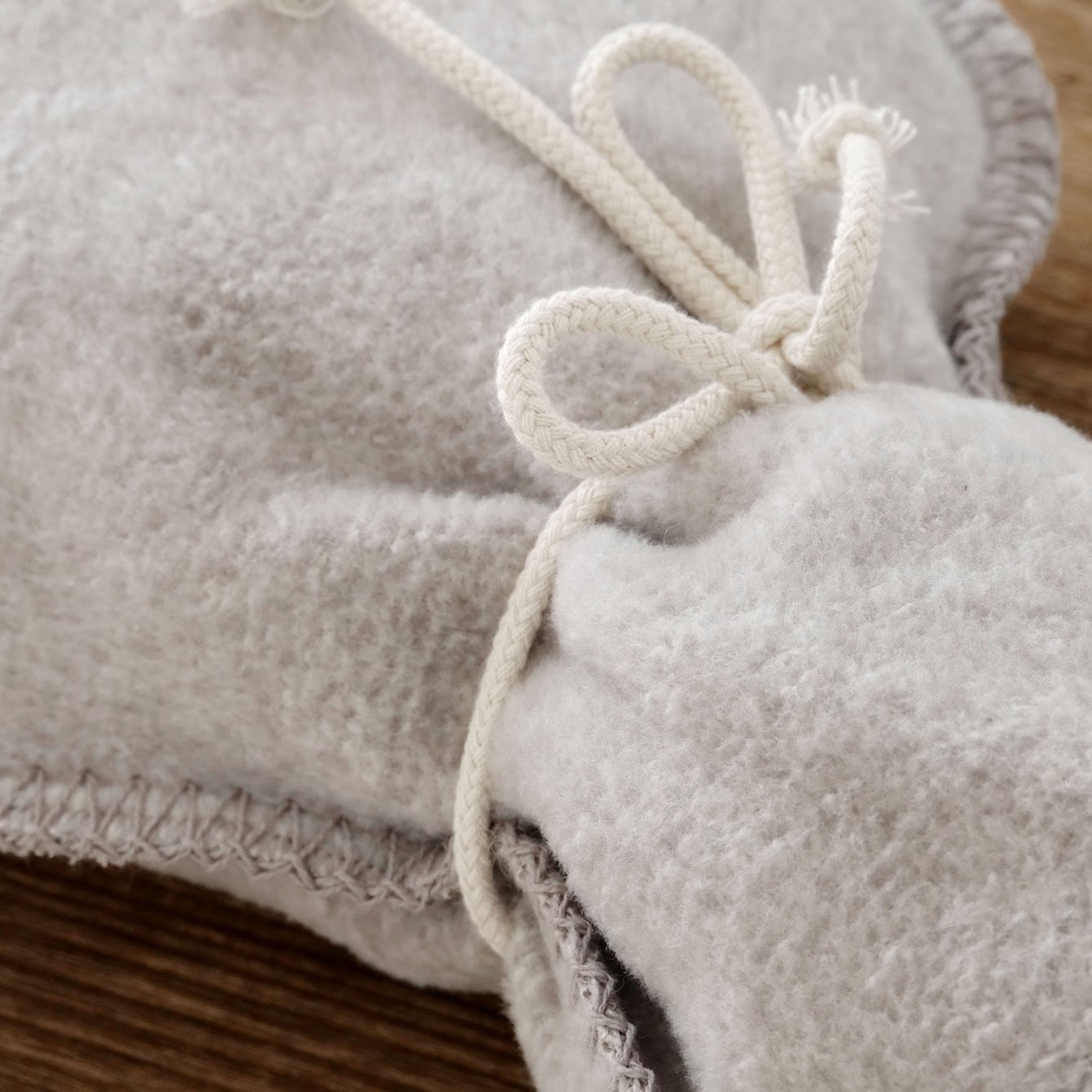 riema-emma-w-rmflaschenbezug-bio-baumwolle-beige-meliert image 3