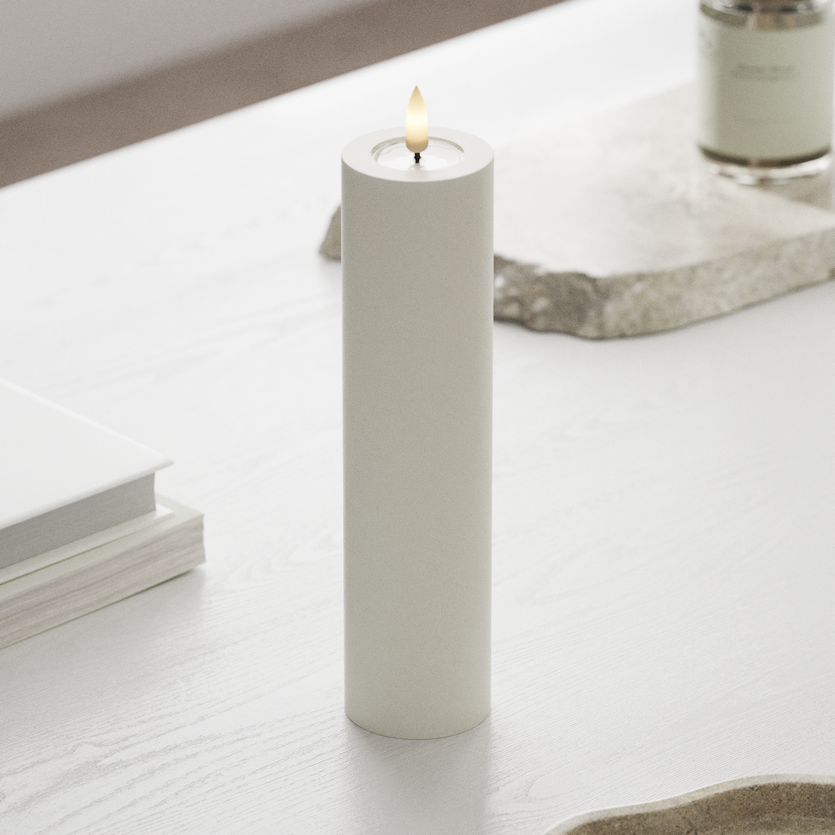 deluxe-homeart-blockkerzen-led-kerze-5x20-cm-wei-real-flame image 3