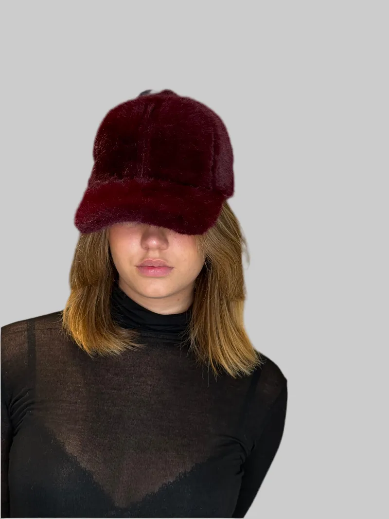 kunstfell-baseball-cap-damen-bordeauxrot-verstellbar image 1