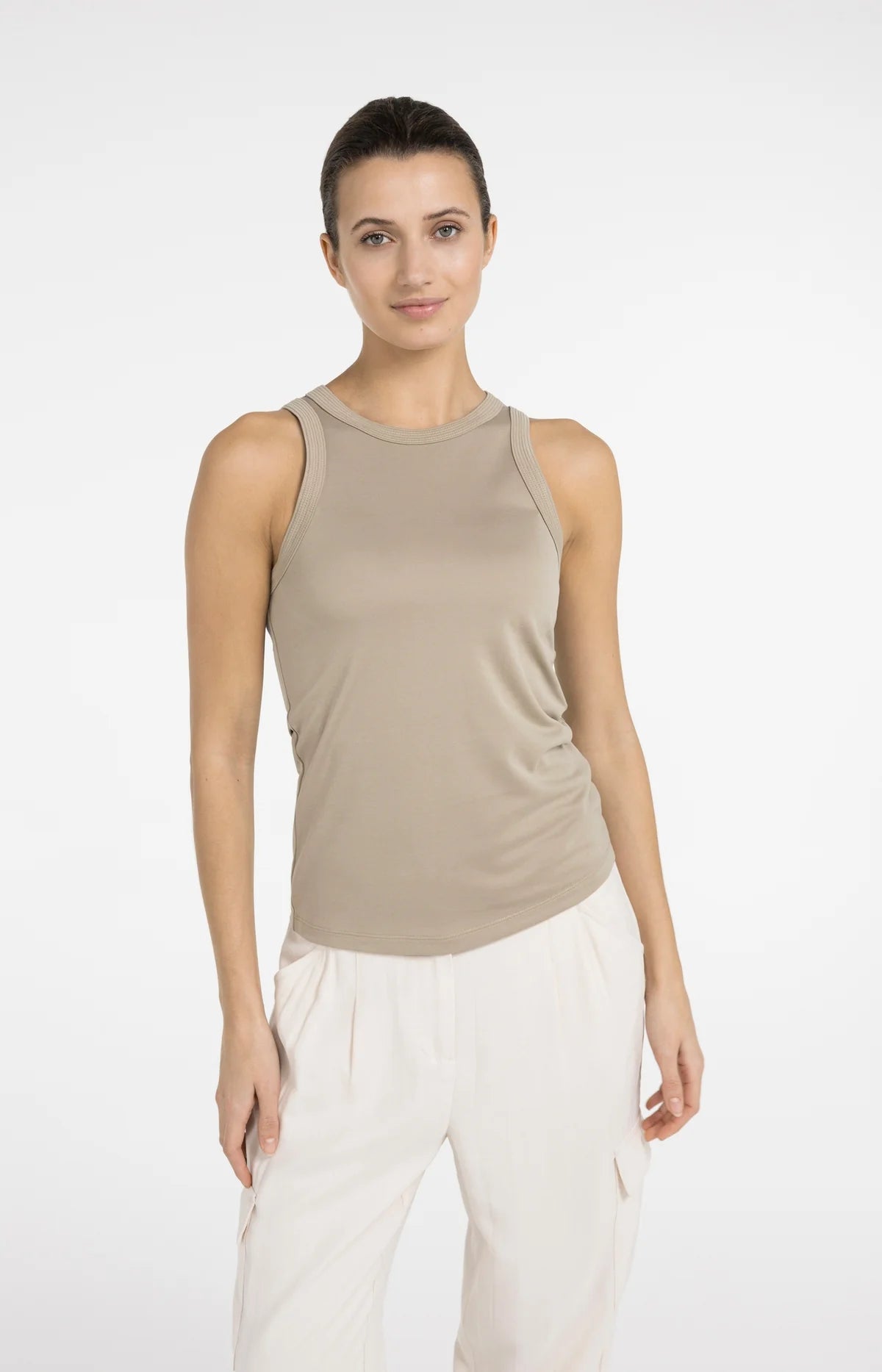 yaya-tanktop-ziernaht-schlamm-braun-modal-gr-e-m image 2