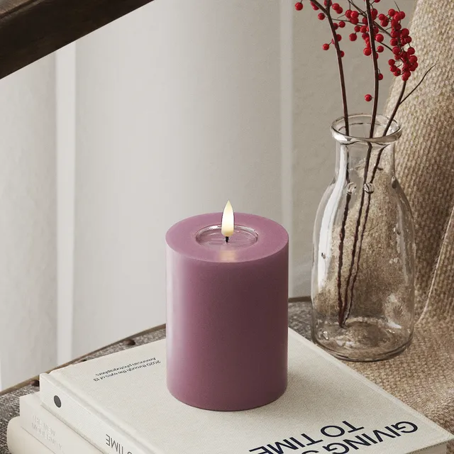 deluxe-homeart-blockkerzen-led-blockkerze-7-5x10-cm-helllila-real-flame image 1