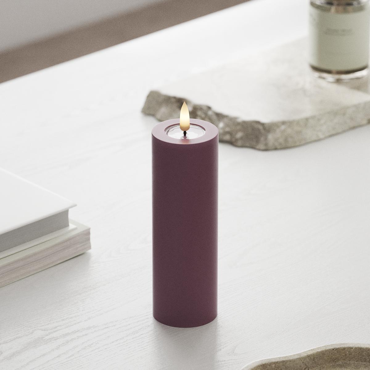 deluxe-homeart-blockkerzen-led-kerze-5x15-cm-helllila-3d-flamme image 3