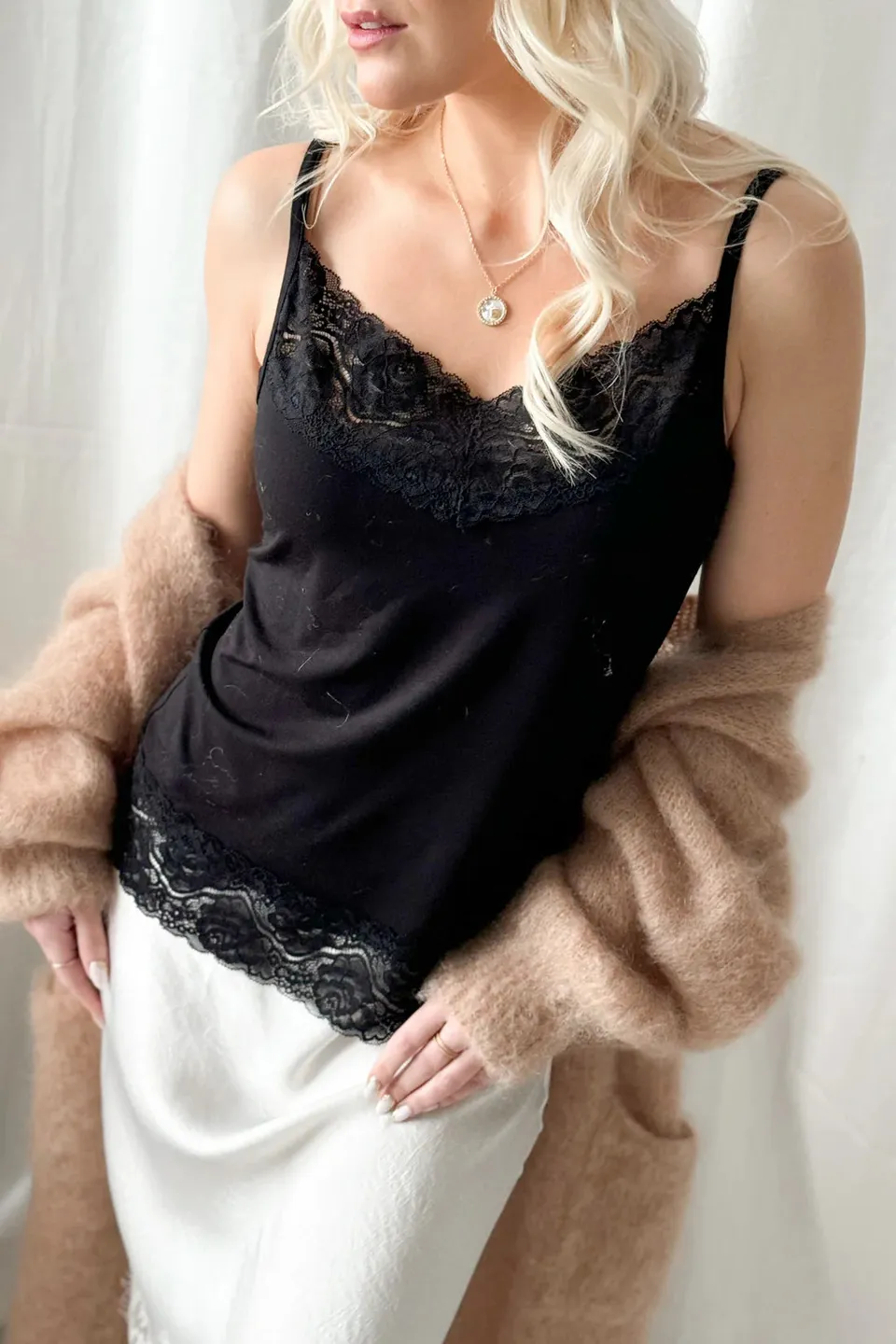 bypias-joline-tr-gertop-damen-schwarz-bambus-mit-spitze image 1