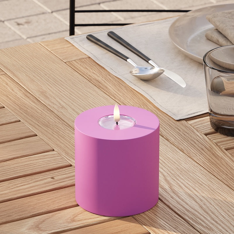 deluxe-homeart-au-enleuchten-led-blockkerze-10x10-cm-magenta-ip44 image 2