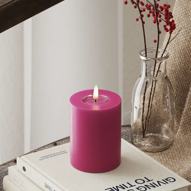 deluxe-homeart-blockkerzen-led-blockkerze-7-5x10-cm-magenta-real-flame image 1