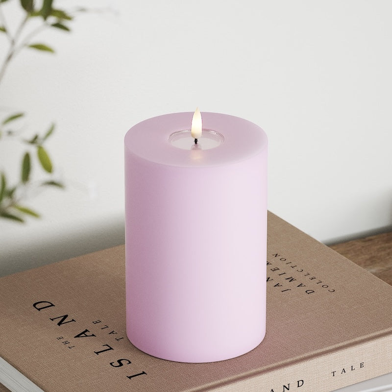 deluxe-homeart-blockkerzen-led-kerze-10x15cm-lavendel-real-flame image 4