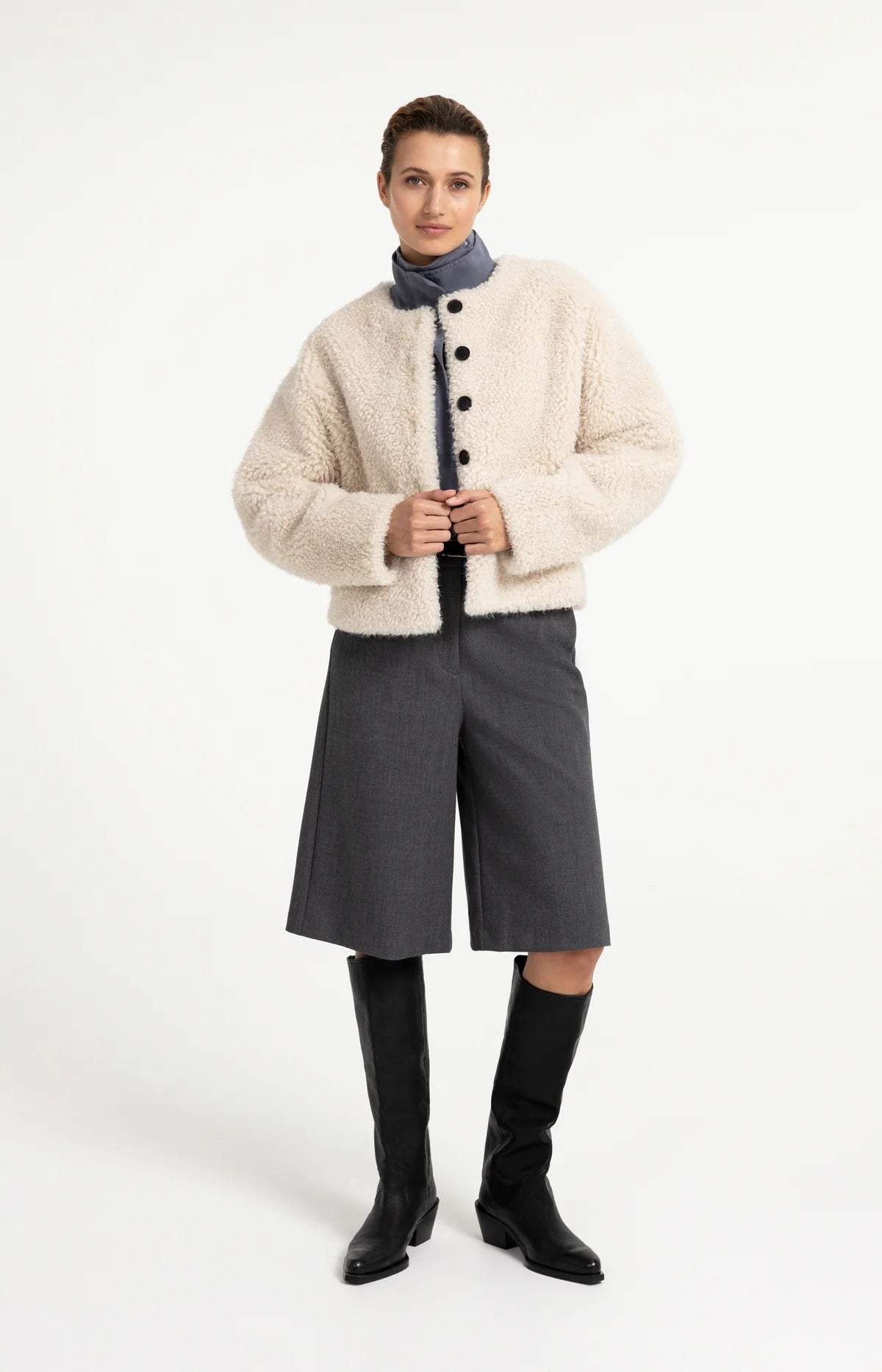yaya-bermuda-shorts-grau-melange-weites-bein-knielang image 4