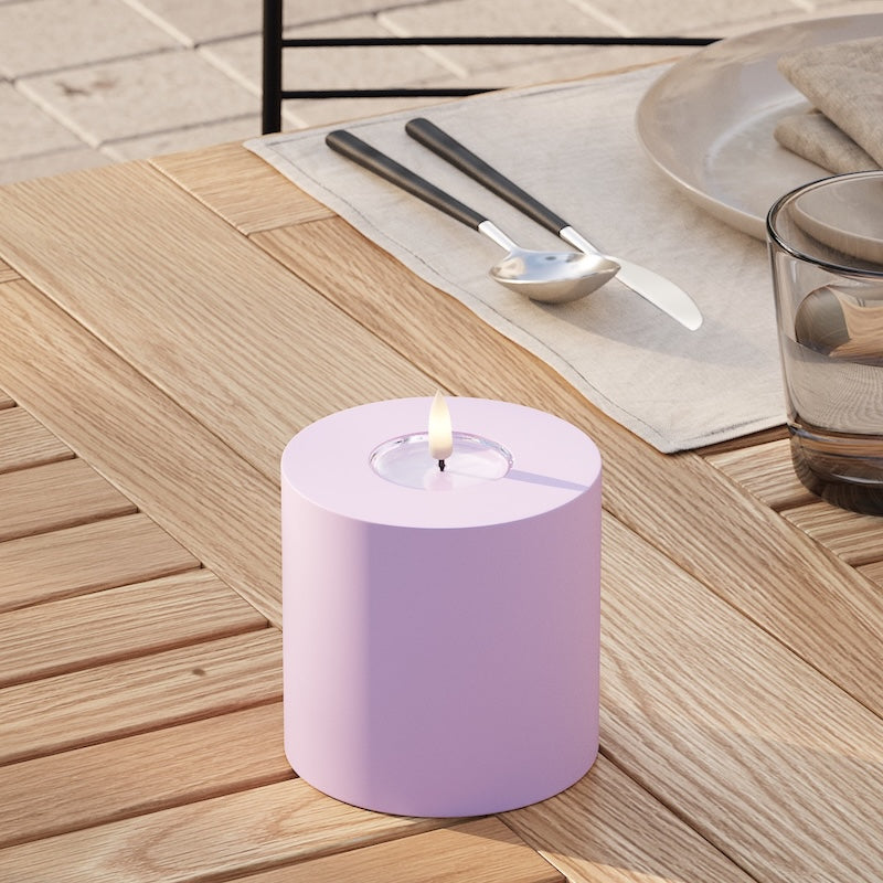 deluxe-homeart-au-enleuchten-led-kerze-10x10-cm-lavendel-ip44 image 2
