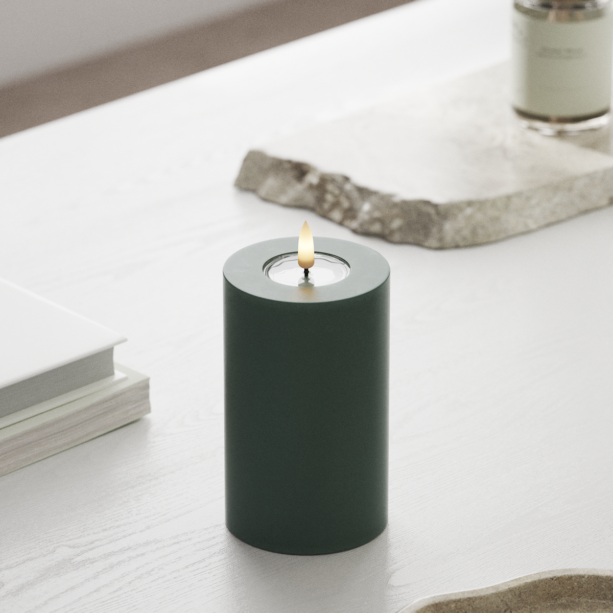 deluxe-homeart-blockkerzen-led-kerze-7-5x12-5-cm-jadegr-n-real-flame image 3