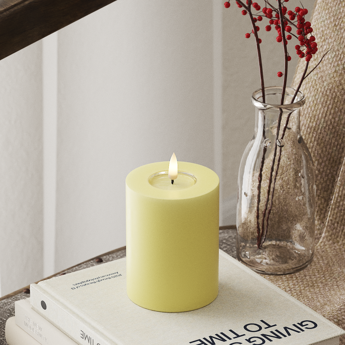 deluxe-homeart-blockkerzen-led-kerze-7-5x10-cm-hellgelb-real-flame image 1