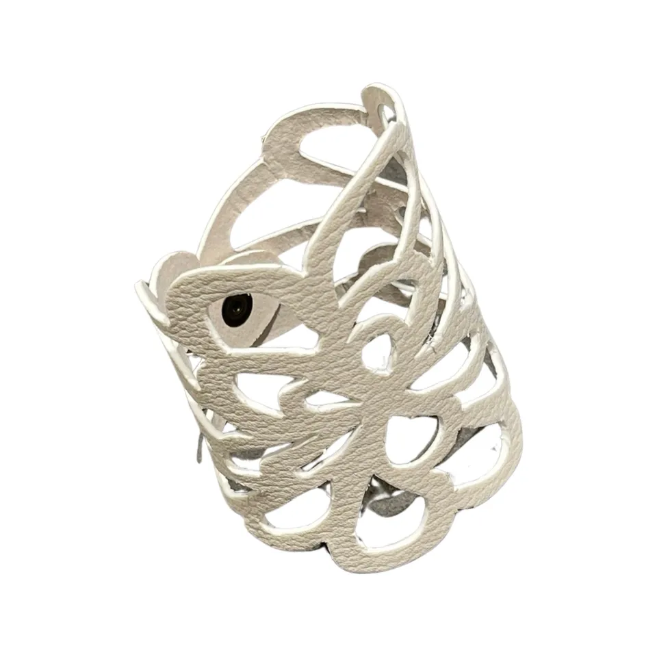 uashmama-lace-ring-serviettenring-latte-papier image 1