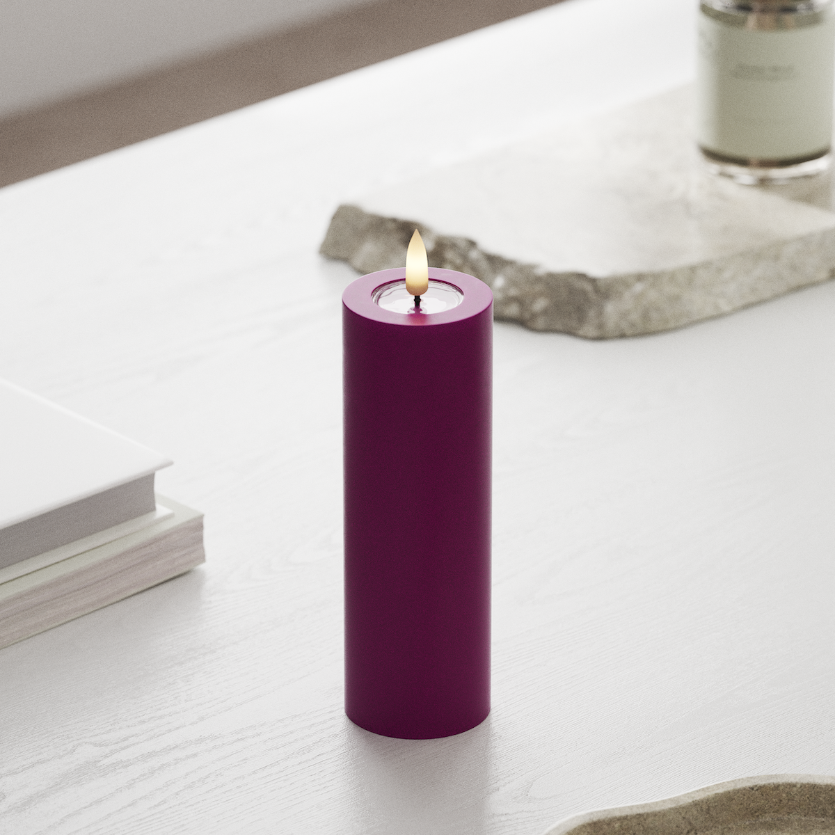 deluxe-homeart-led-blockkerze-5x15-cm-violett-3d-flamme image 3