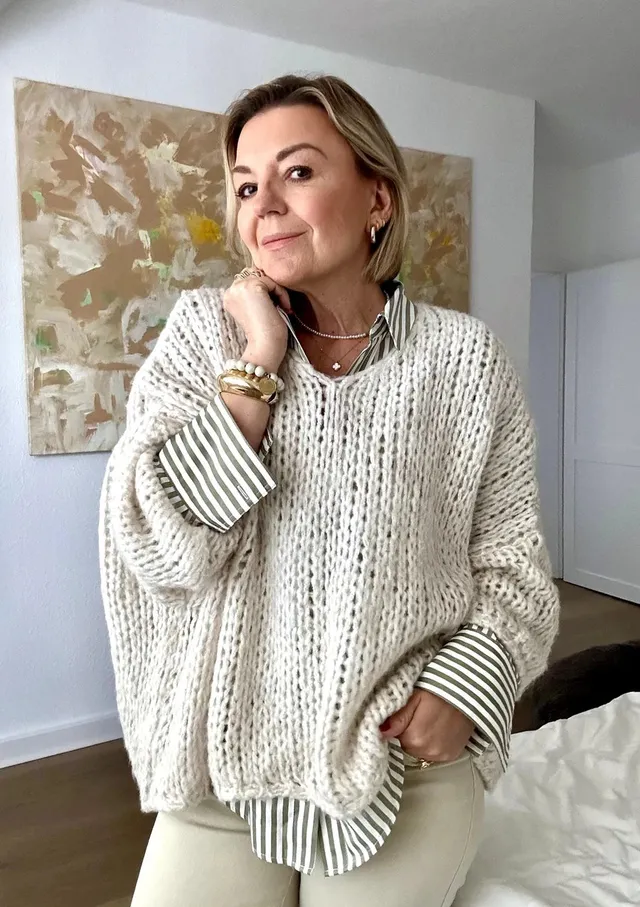 ein-st-ck-vom-gl-ck-lora-grobstrickpullover-kalk-wolle image 1