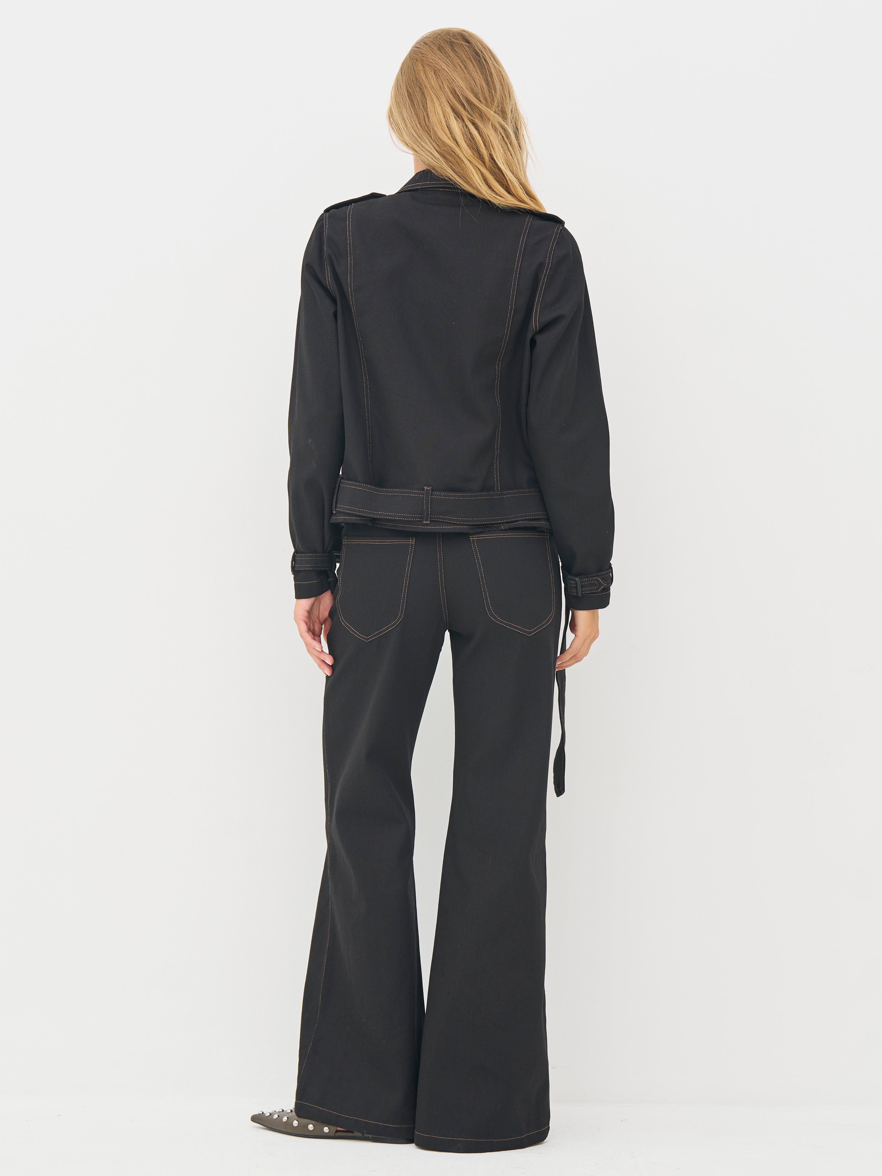 n-denmark-beate-wide-leg-jeans-schwarz-5-pocket-damen image 6