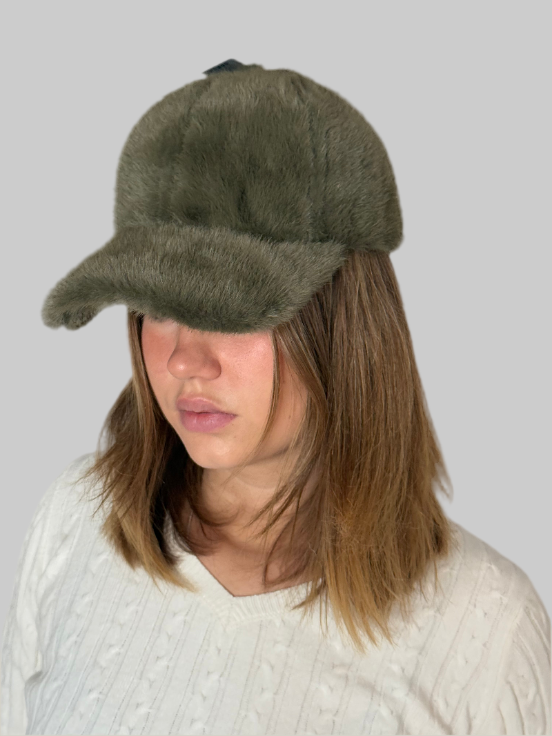 ein-st-ck-vom-gl-ck-kunstfell-baseball-cap-dunkelgr-n-damen image 5