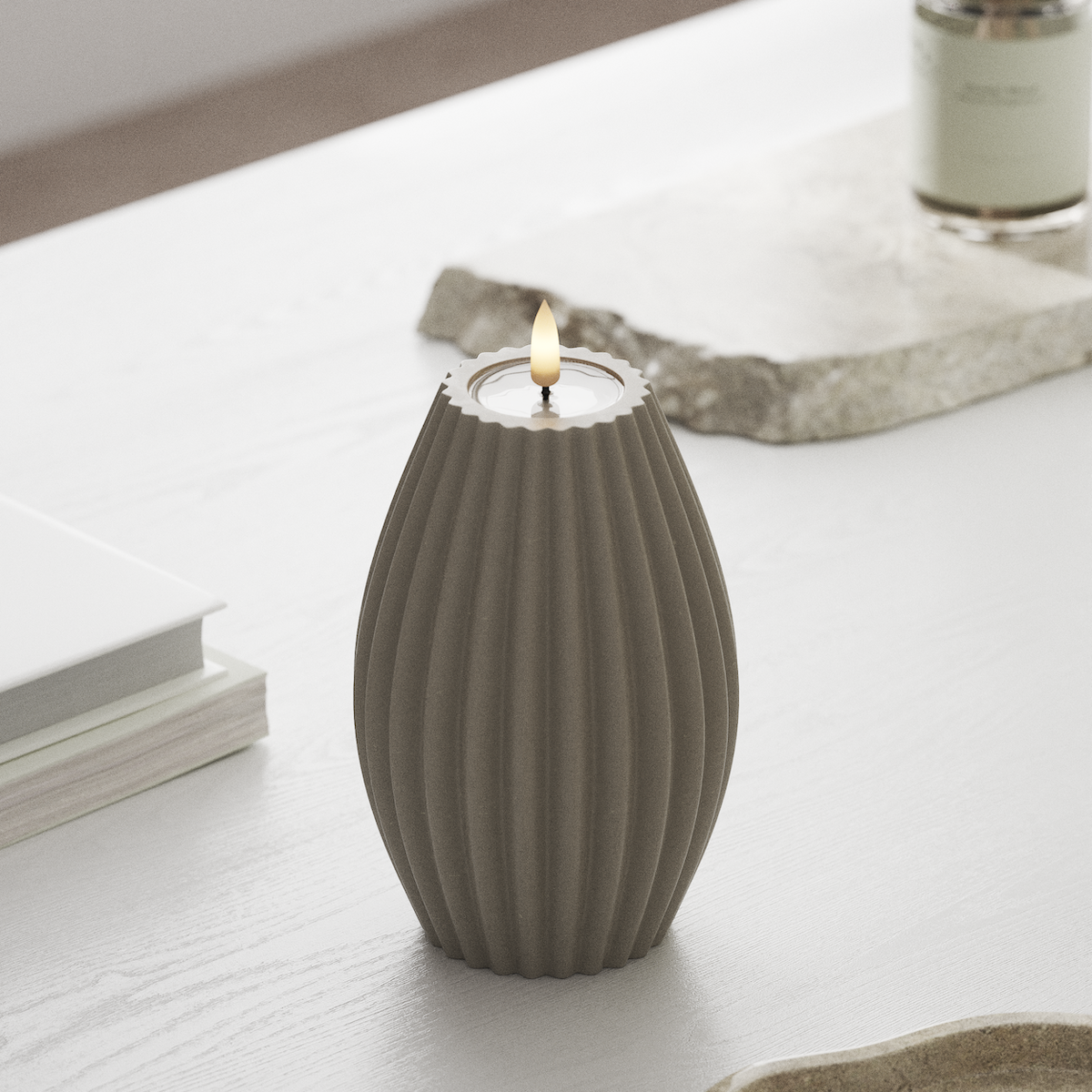deluxe-homeart-rillenkerzen-led-blockkerze-10x15-cm-sand-wachs image 3