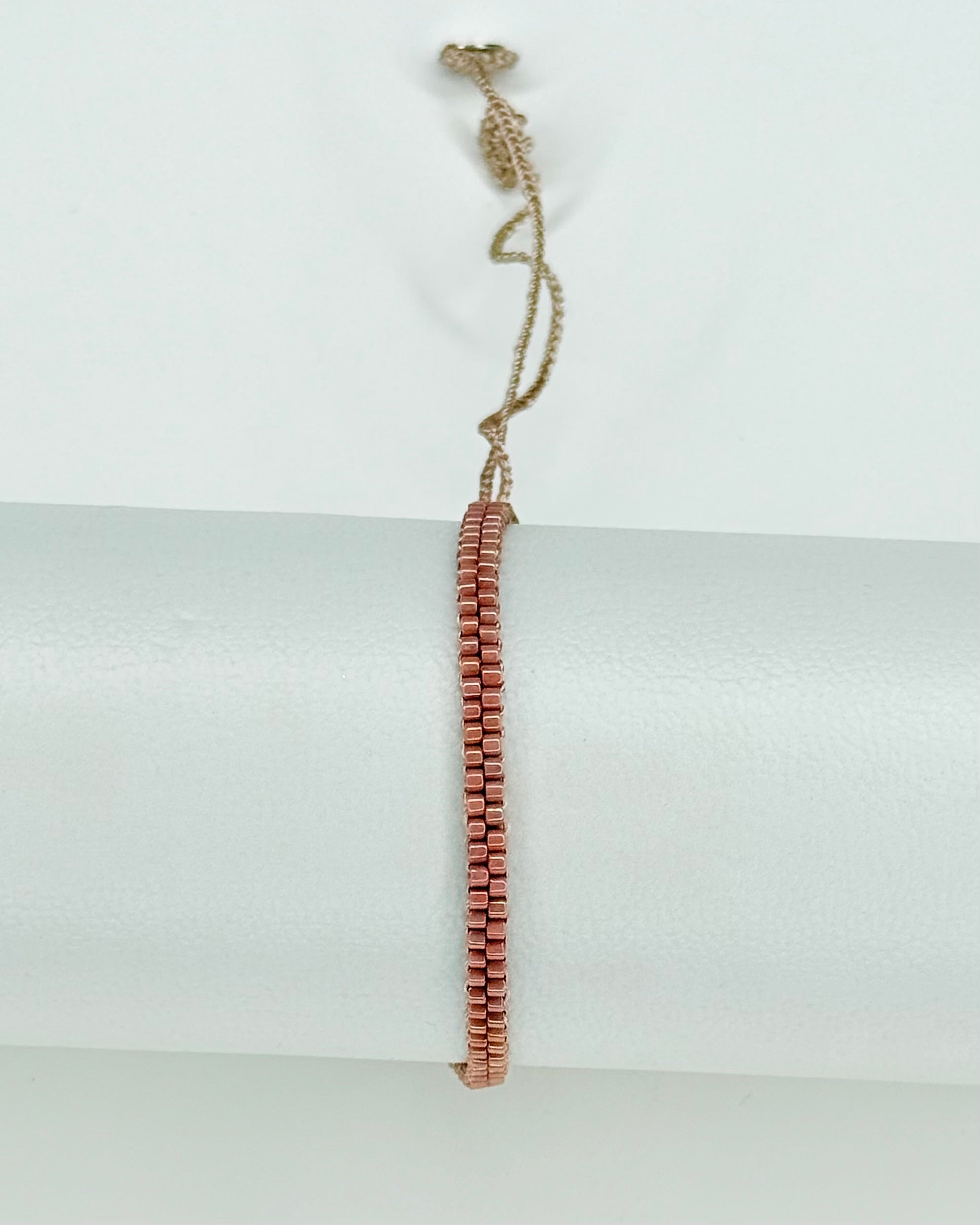 maelys-armband-peyote-puder-metallic-verstellbar image 1