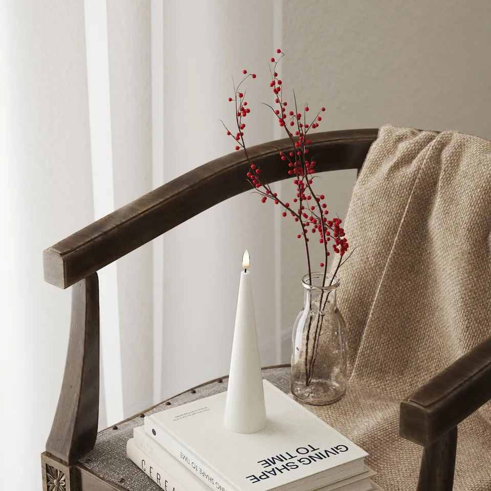 deluxe-homeart-kegelkerze-led-kerze-wei-20-cm-real-flame image 1