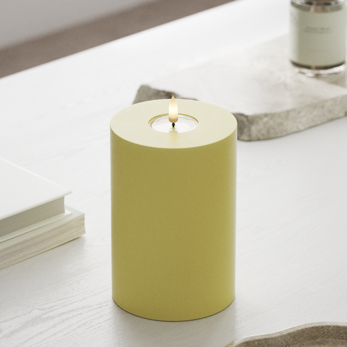 deluxe-homeart-blockkerzen-led-hellgelb-10x15-cm-real-flame image 3