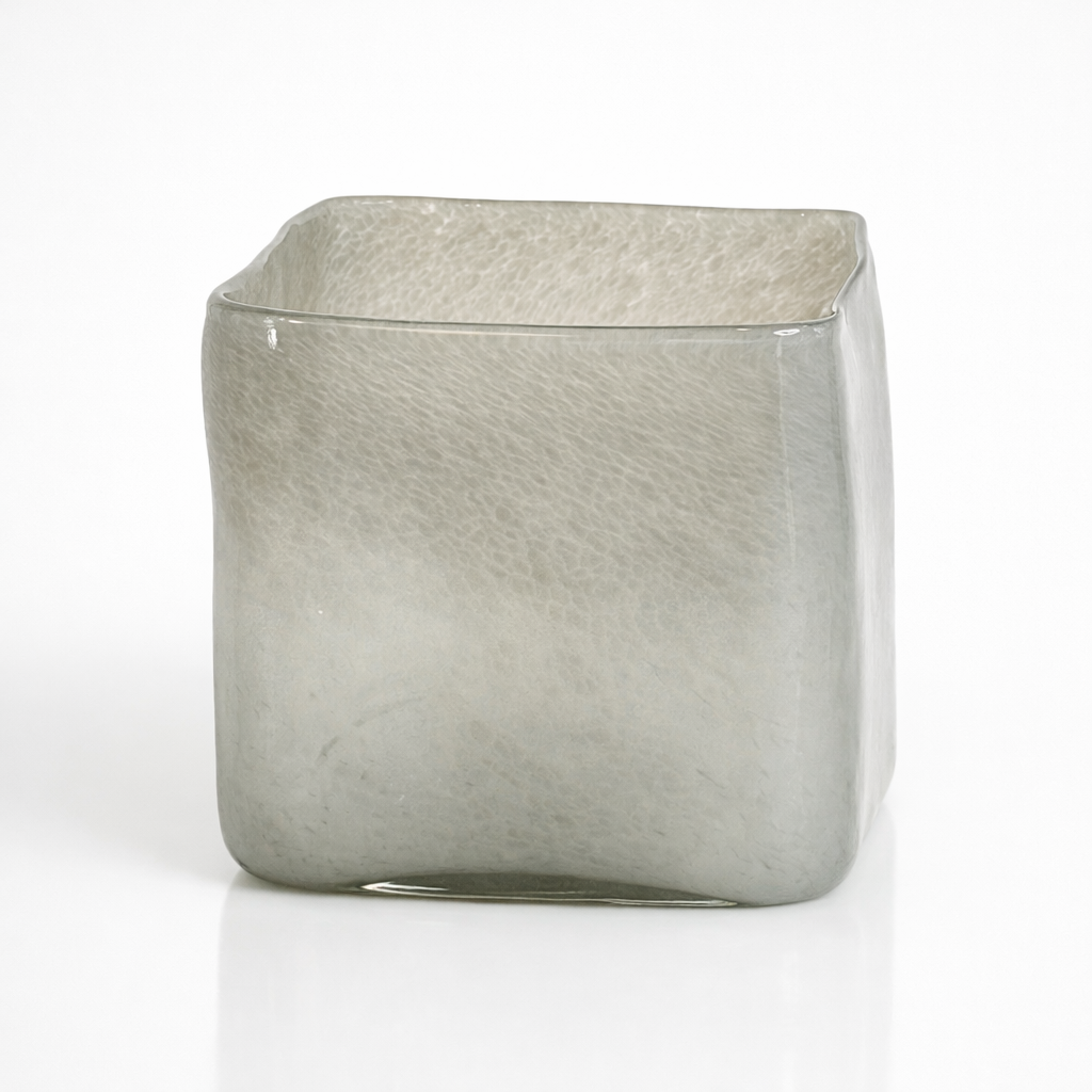 glasvase-sandgrau-16-cm-square-vase-windlicht-strukturglas image 1