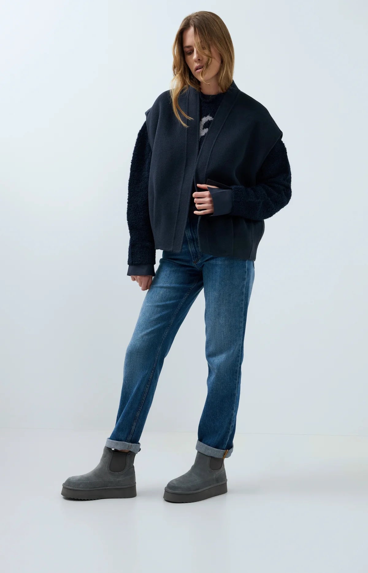 ein-st-ck-vom-gl-ck-yaya-wollweste-dunkelgrau-melange-oversize image 6
