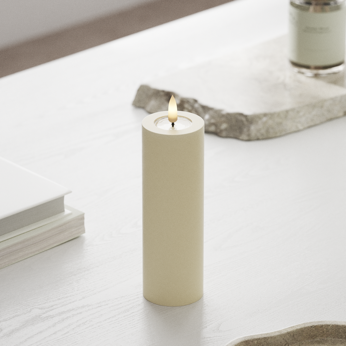 deluxe-homeart-blockkerzen-led-kerze-5x15-cm-creme-3d-flamme image 3