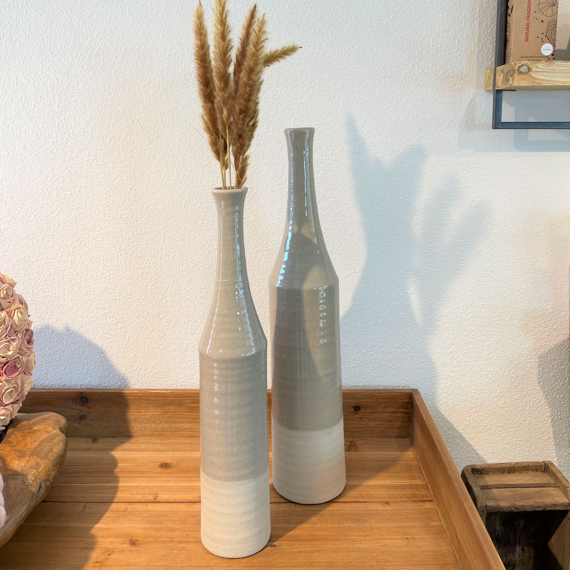 milas-vase-deko-grau-sand-keramik-flaschenform-3-gr-en image 2