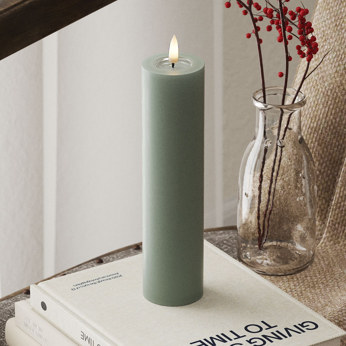 deluxe-homeart-blockkerzen-led-s-ulenkerze-salbeigr-n-5x20-cm image 1