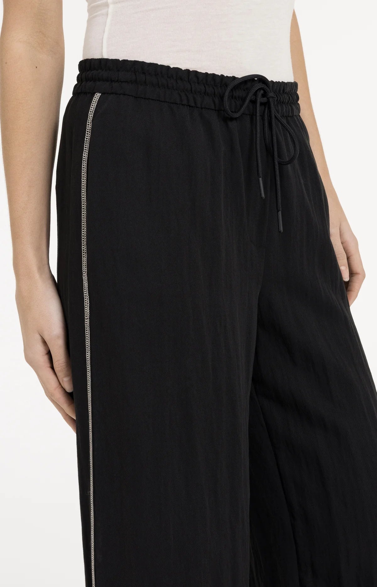 yaya-wide-leg-hose-schwarz-kontrastn-hte-stoffhose image 5