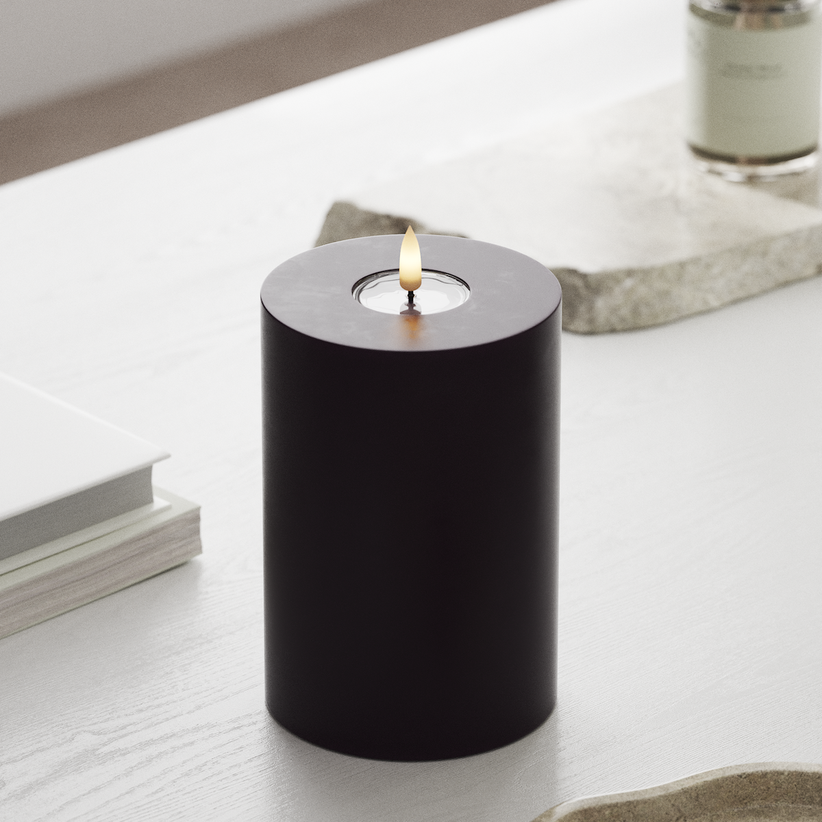deluxe-homeart-blockkerzen-led-kerze-10x15-cm-dunkellila image 3