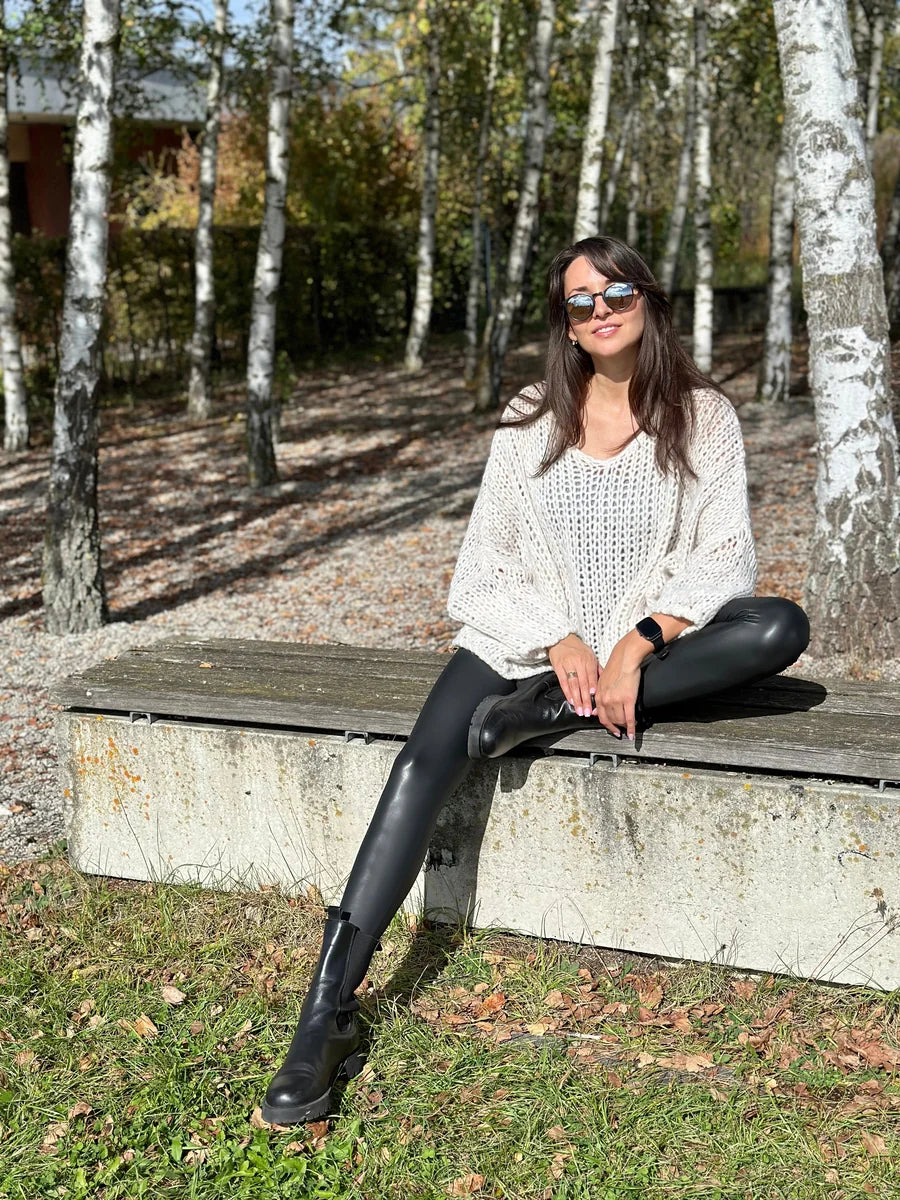 ein-st-ck-vom-gl-ck-lora-grobstrickpullover-kalk-wolle image 2