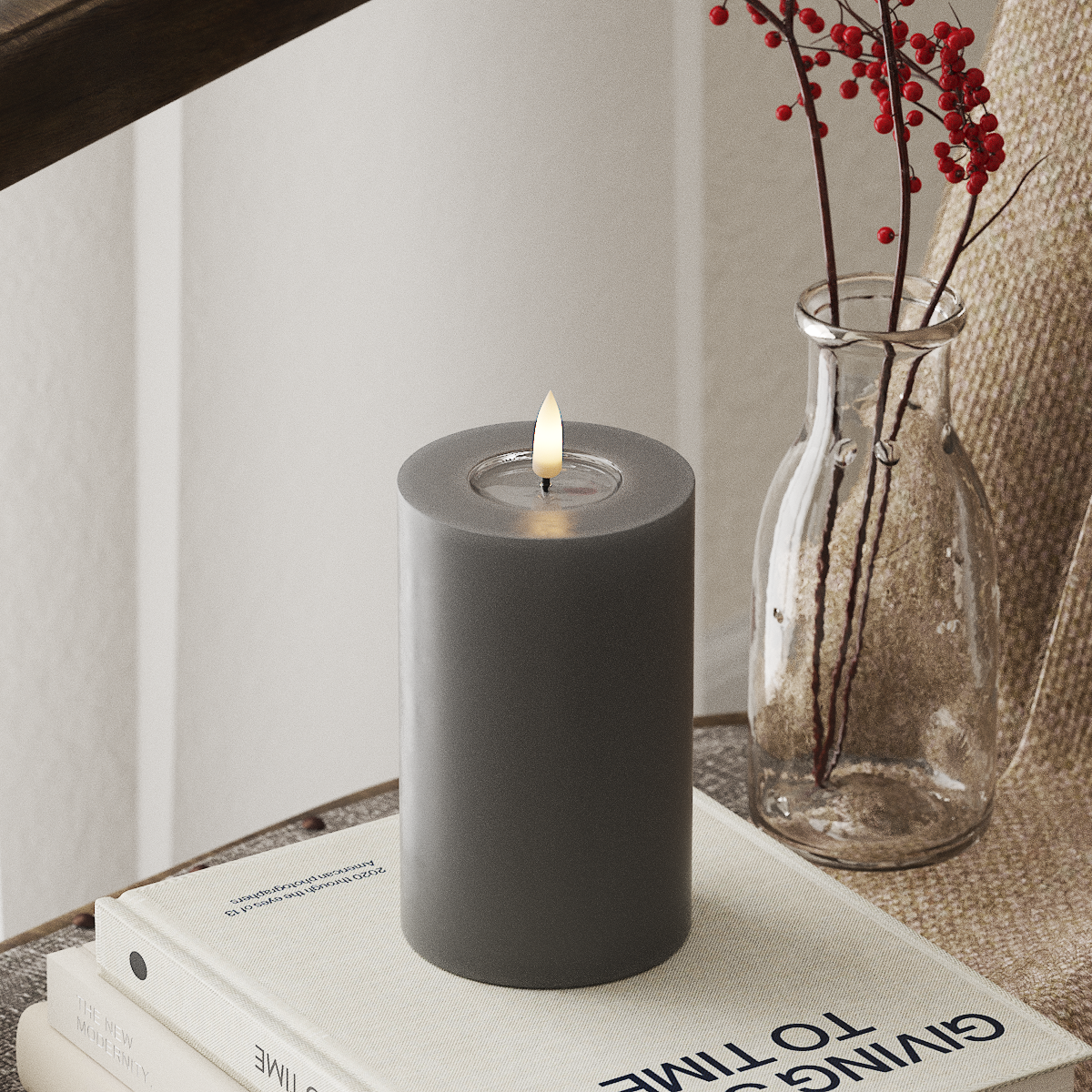 deluxe-homeart-blockkerzen-led-kerze-7-5x12-5-cm-grau-real-flame image 1