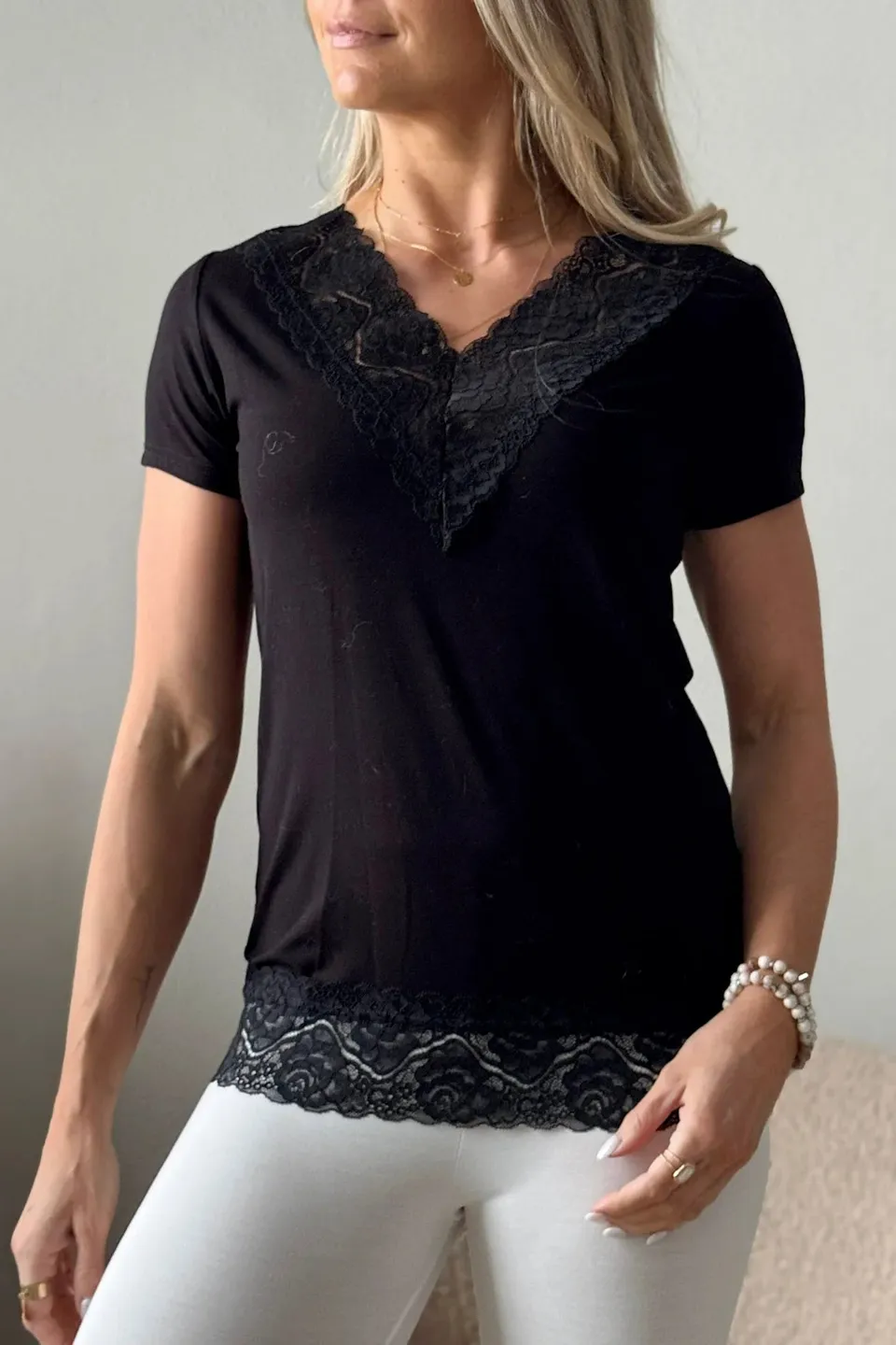 bypias-elodie-bambus-t-shirt-damen-schwarz-spitze-xs-l image 1