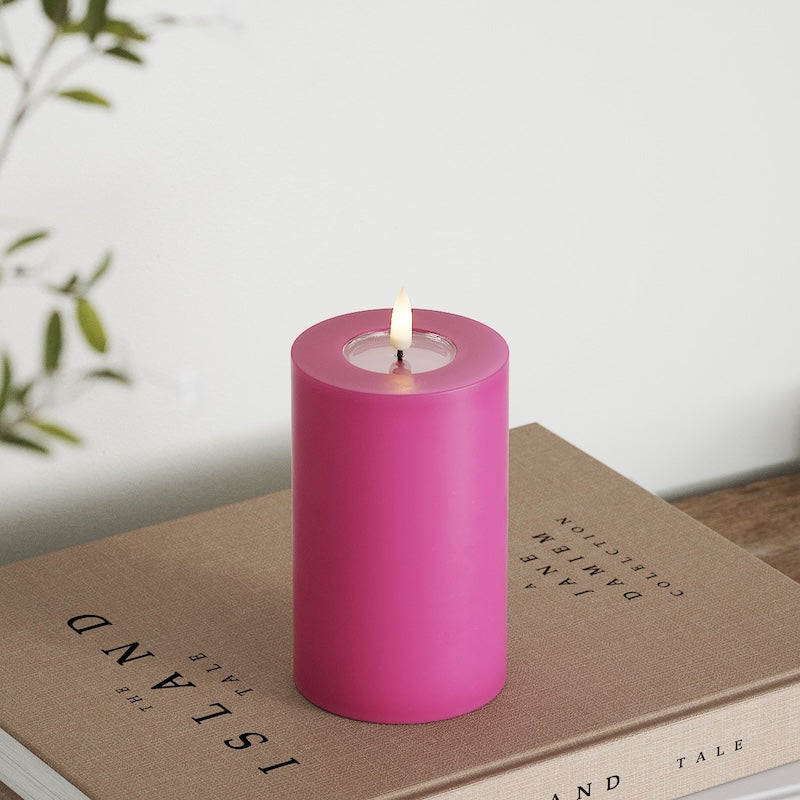 deluxe-homeart-blockkerzen-led-kerze-7-5x12-5-cm-magenta-real-flame image 4
