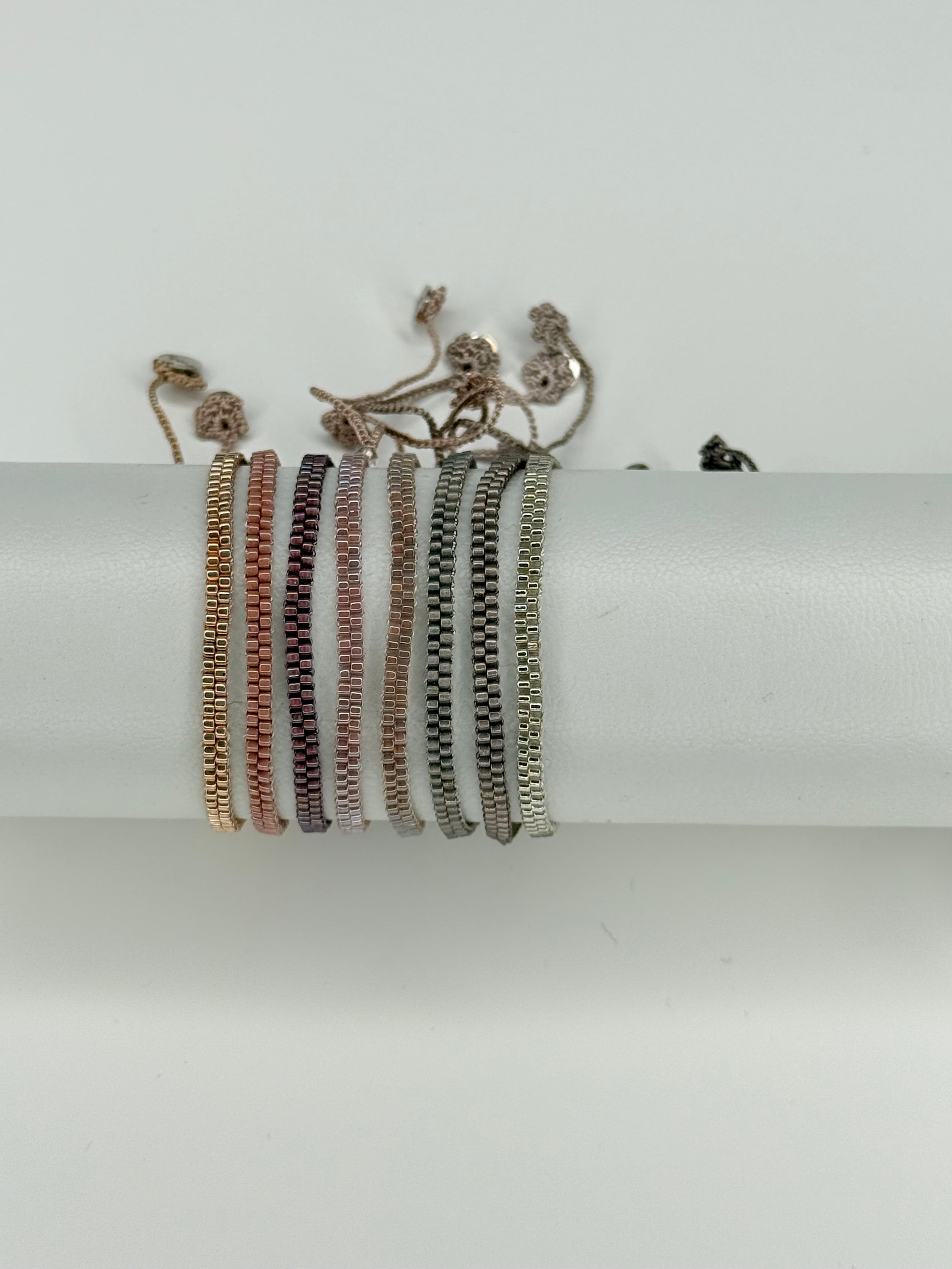 maelys-exclusive-peyote-armband-beere-metallic-glasperlen image 1