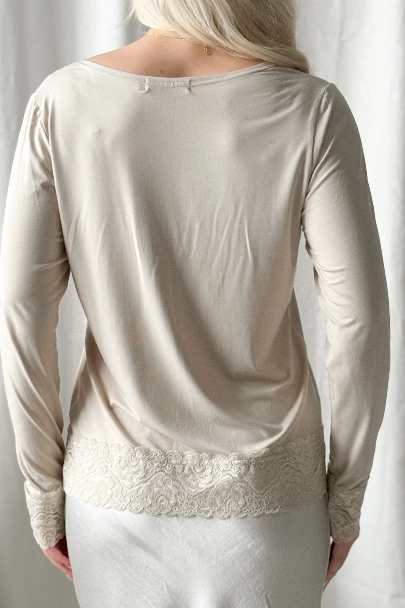 bypias-divine-bambus-langarmshirt-damen-beige-spitze image 2