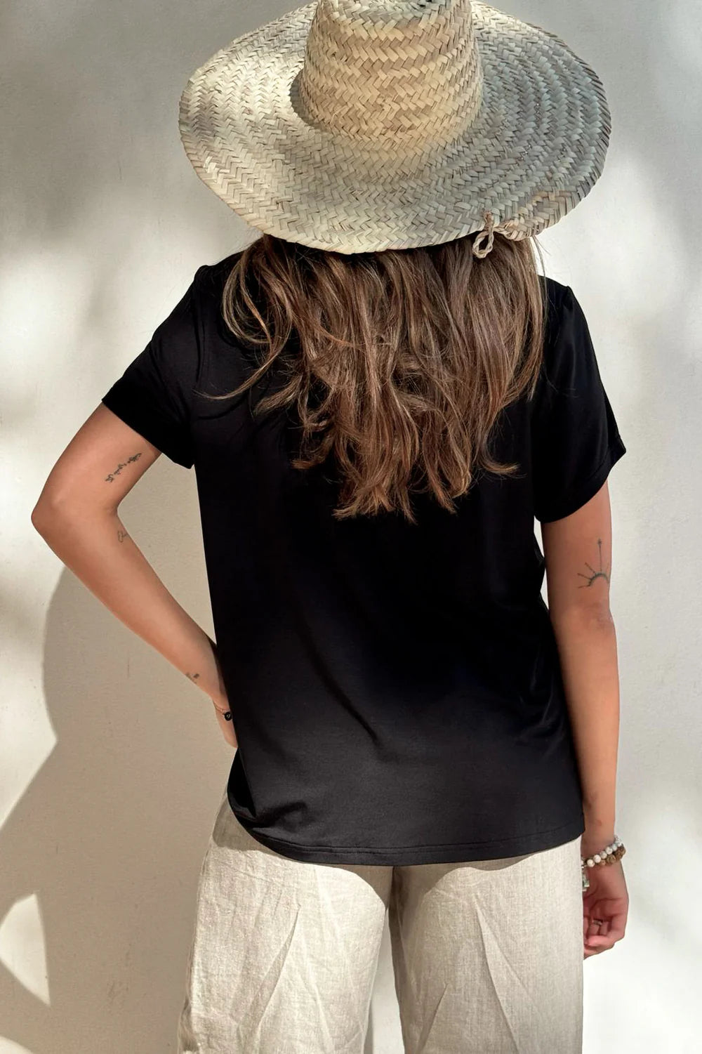 bypias-daily-bambus-t-shirt-damen-schwarz-v-ausschnitt-s-m image 2