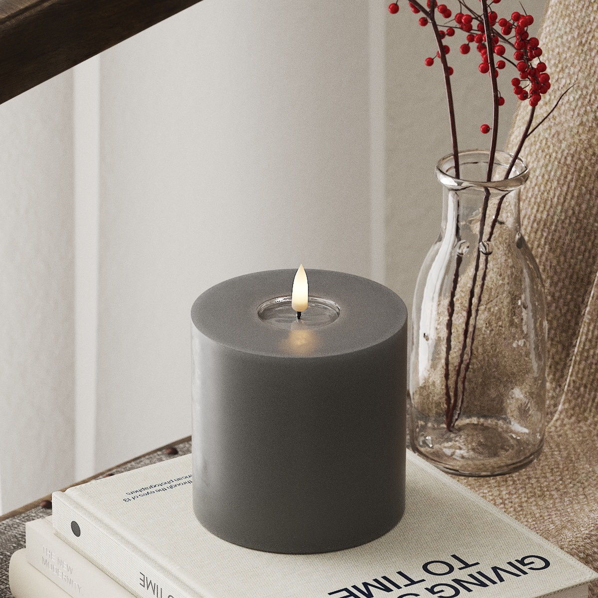 deluxe-homeart-blockkerzen-led-kerze-grau-10x10-cm image 1